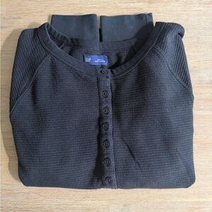 GAP | Black Waffle Henley Top | S